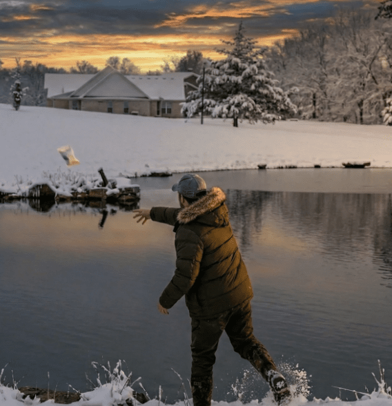 Outdoor Water Solutions: Beneficial Bacteria for Ponds Muck Remover / Fall & Winter Blend