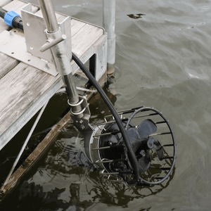 Kasco Marine: Universal Dock Mount for AquatiClear & De-icer