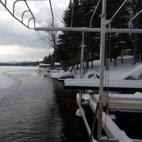 Load image into Gallery viewer, Kasco Marine: Dock & Marina De-Icer