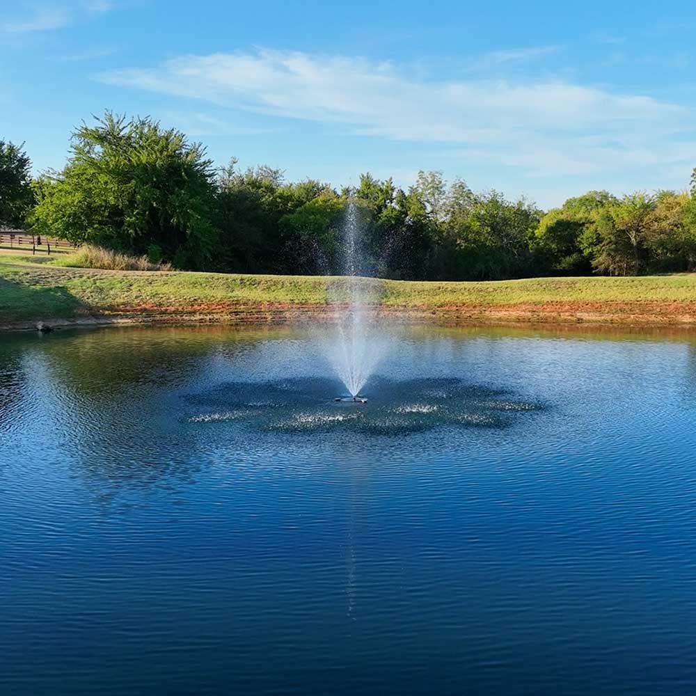 PondSelect: E-Series 1/2 HP Pond Fountain, 4 Spray Patterns – 230V